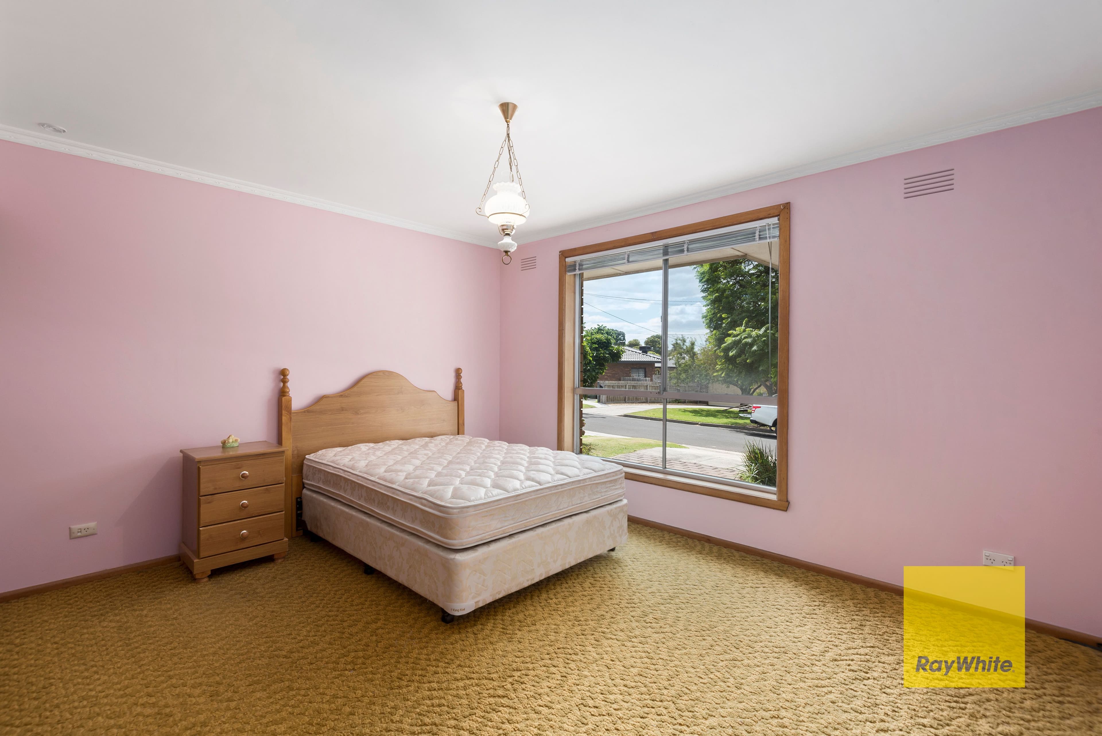 2E St Elmo Crescent, Highton VIC 3216, Highton - Thumbnail 6