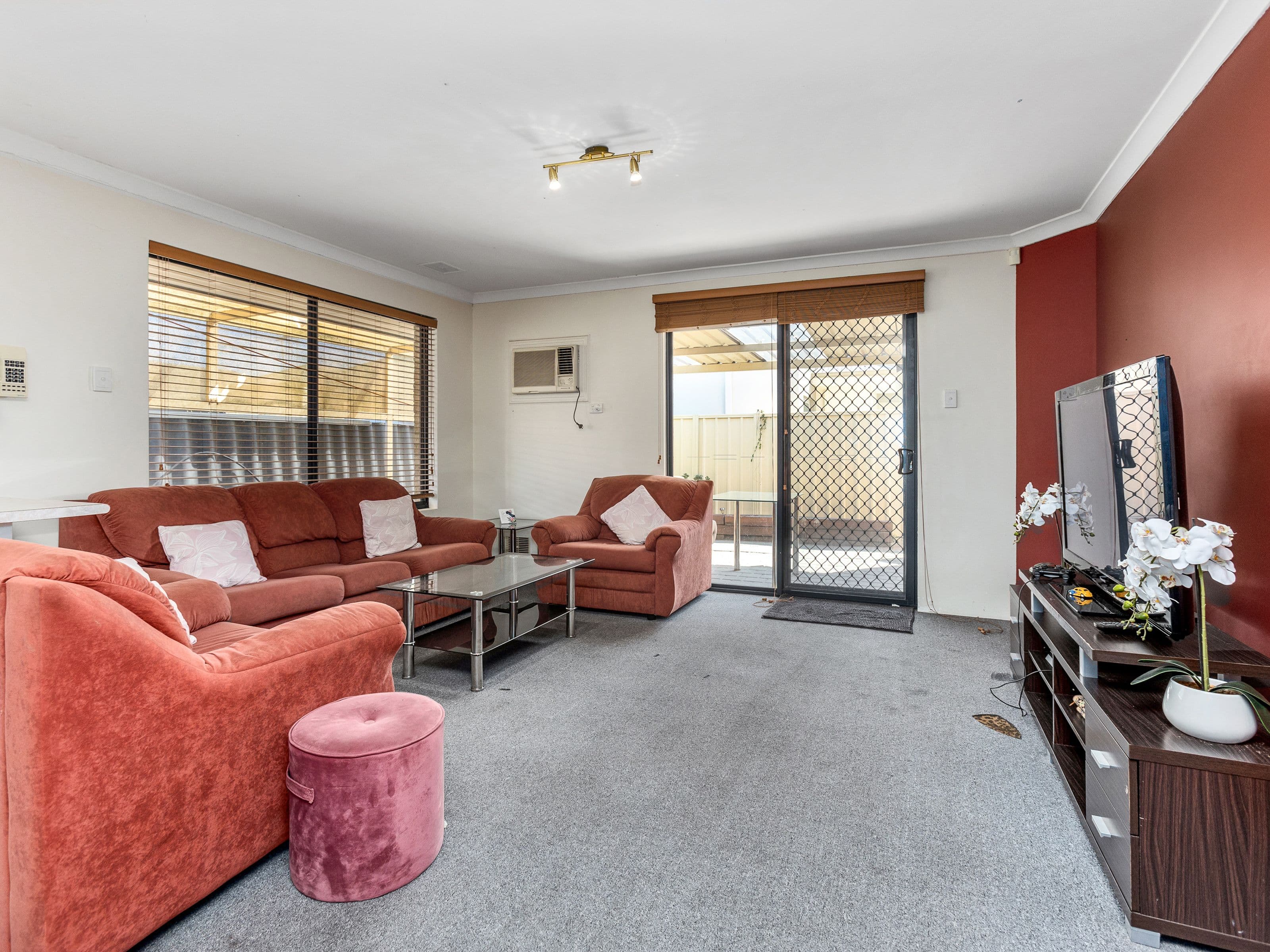14a Crawford Street, Cannington WA 6107, Cannington - Thumbnail 4