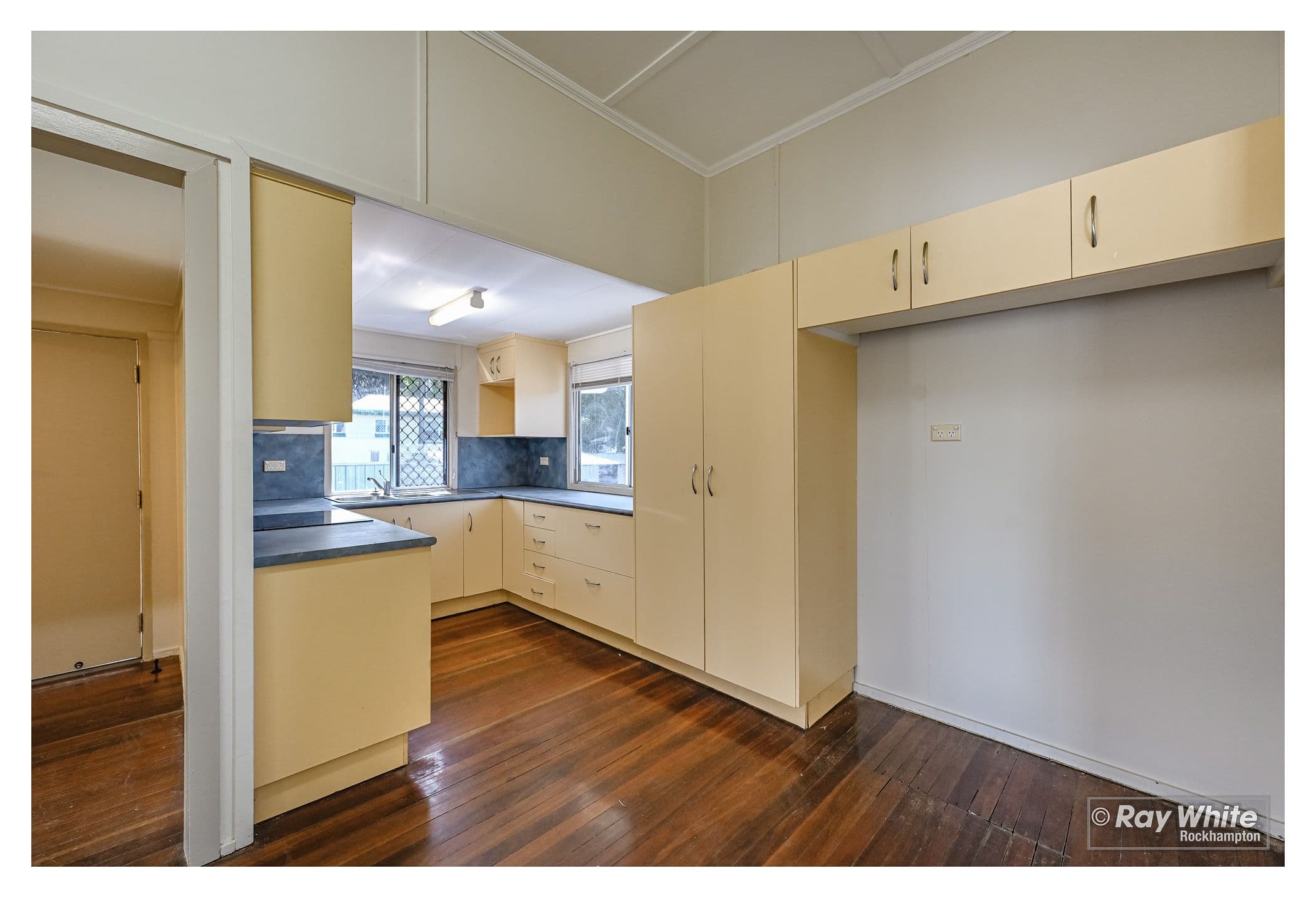 379 Rockonia Road, Koongal QLD 4701, Koongal - Thumbnail 3