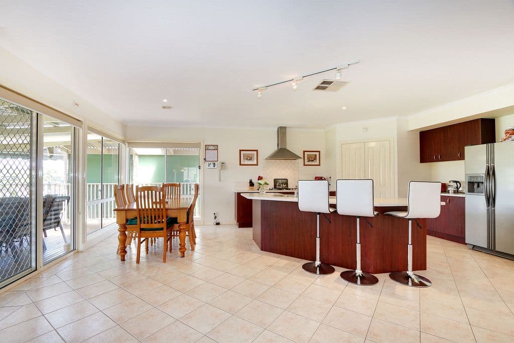 4 Don Court, LILYDALE VIC 3140, Lilydale - Thumbnail 8