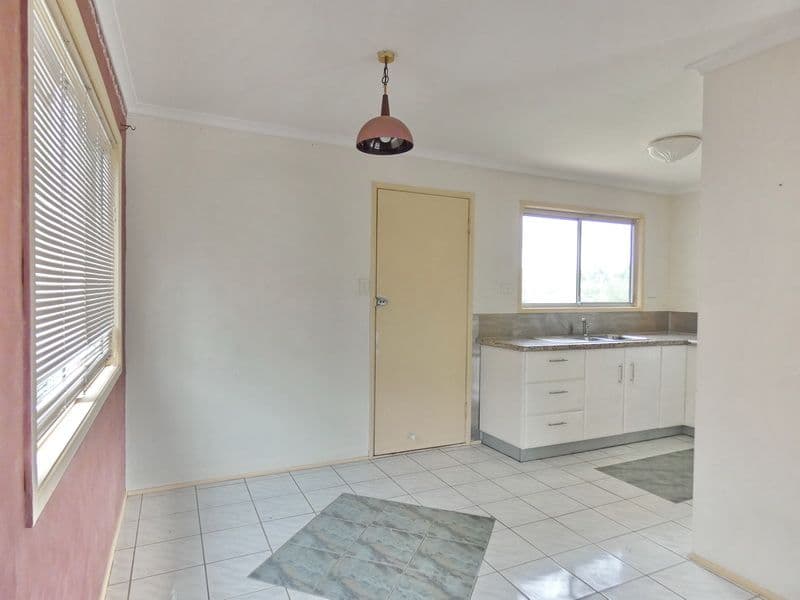 32 Kim Street, Marsden QLD 4132, Marsden - Thumbnail 4