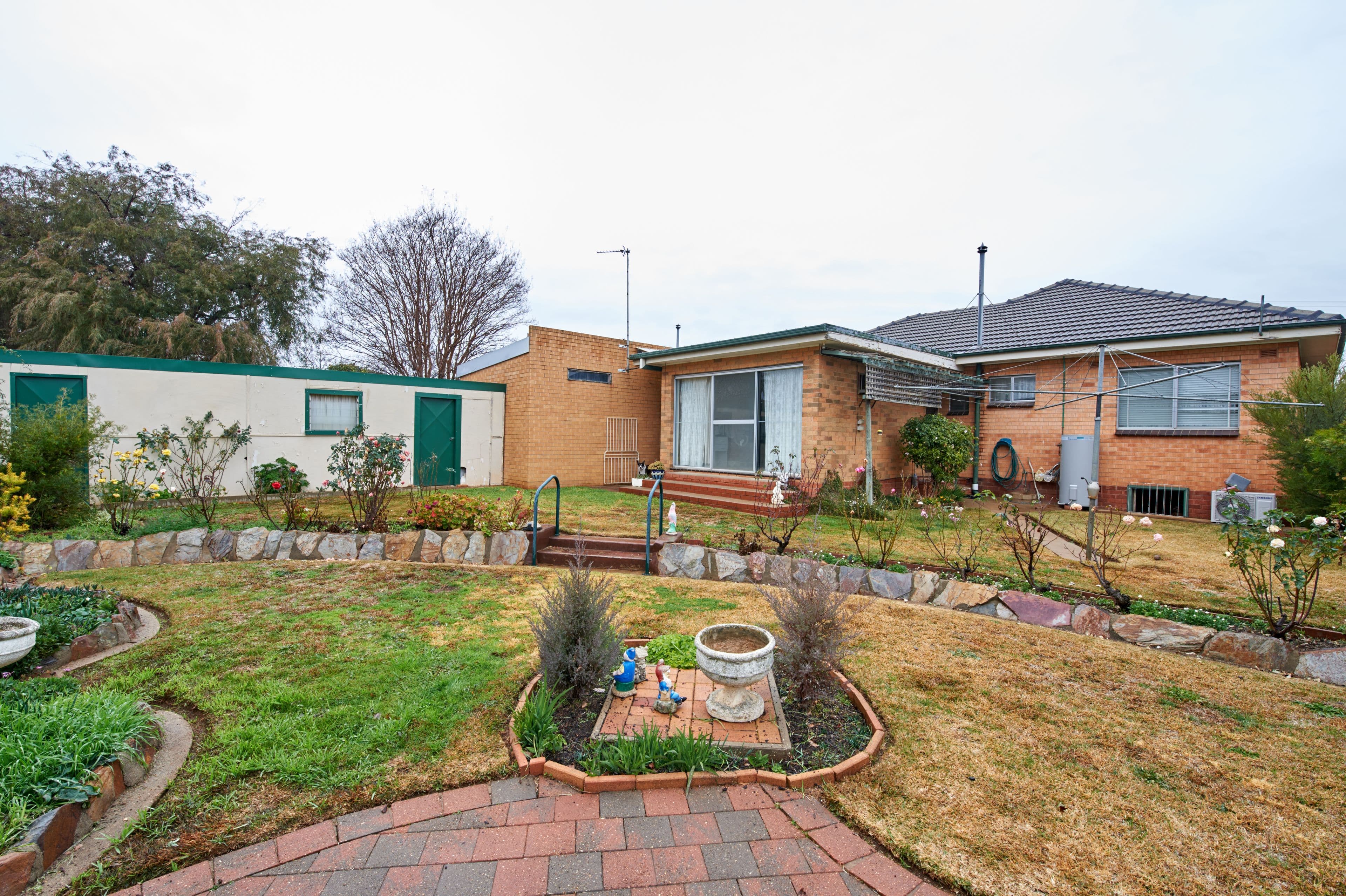 7 Bruce Street, Tolland - Thumbnail 8
