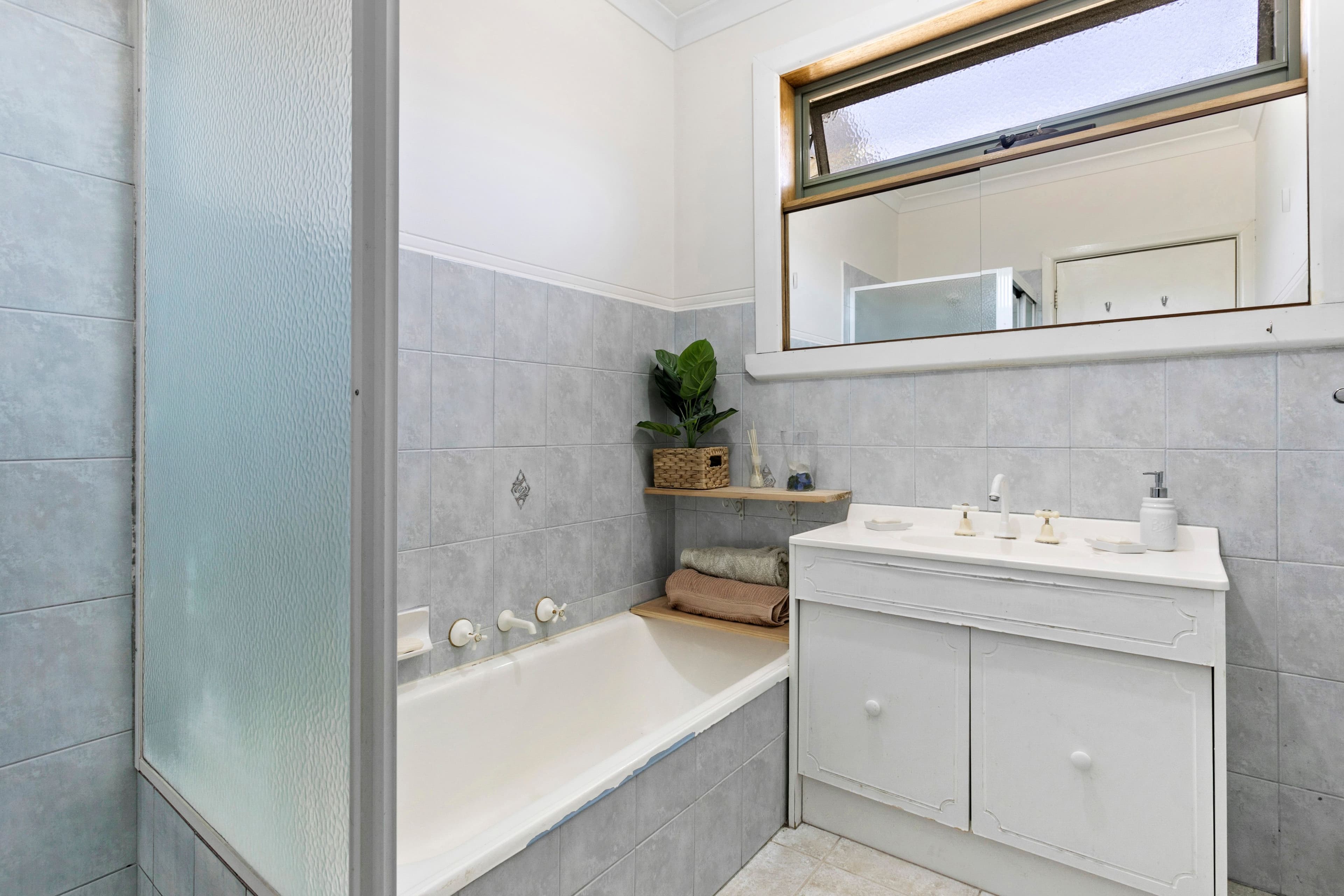 16 Merlyn Avenue, Clayton South VIC 3169, Clayton South - Thumbnail 7