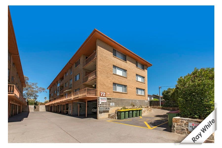72 Uriarra Road, QUEANBEYAN NSW 2620, Queanbeyan - Thumbnail 2