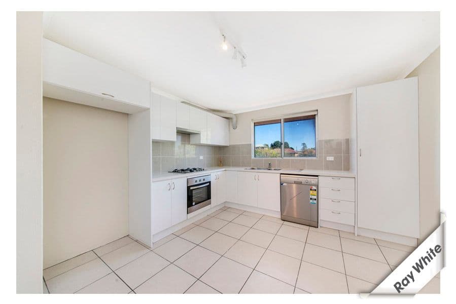 72 Uriarra Road, QUEANBEYAN NSW 2620, Queanbeyan - Thumbnail 5