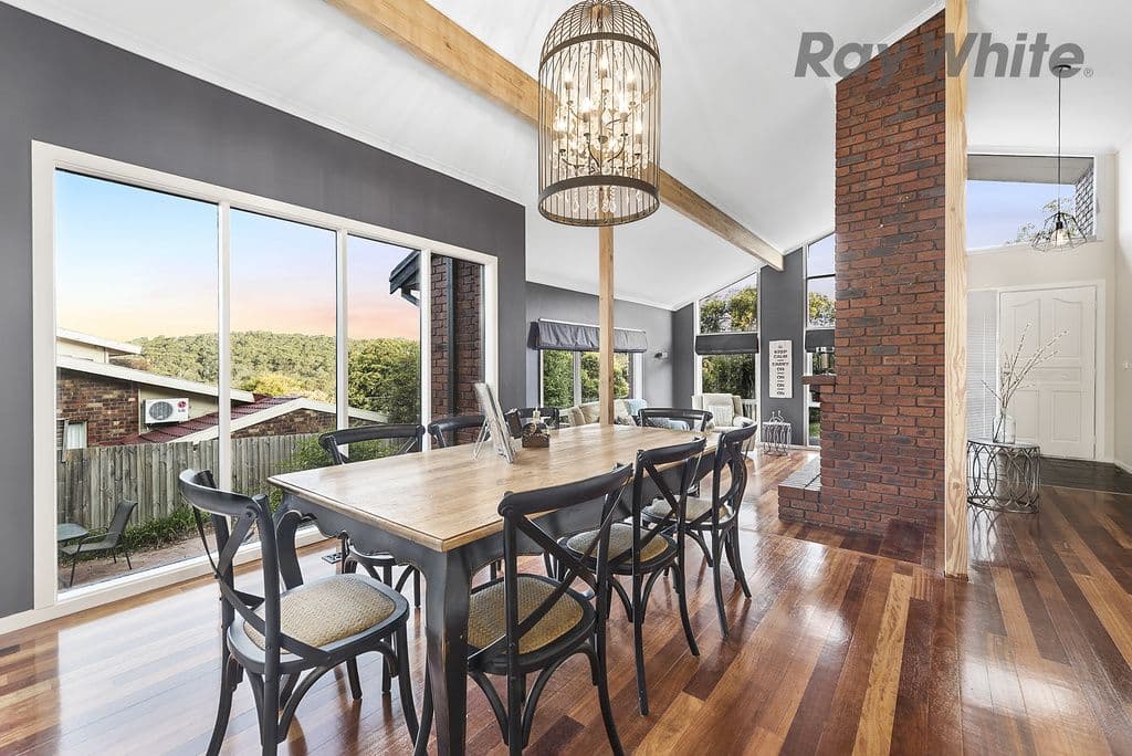 9 LANIER Crescent, Croydon North VIC 3136, Croydon North - Thumbnail 2