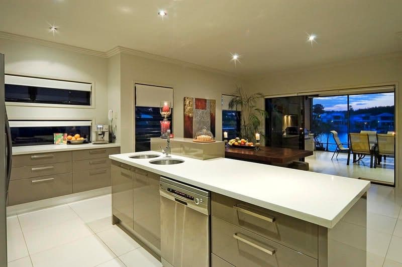 10 Buccaneer Way, COOMERA QLD 4209, Coomera - Thumbnail 8