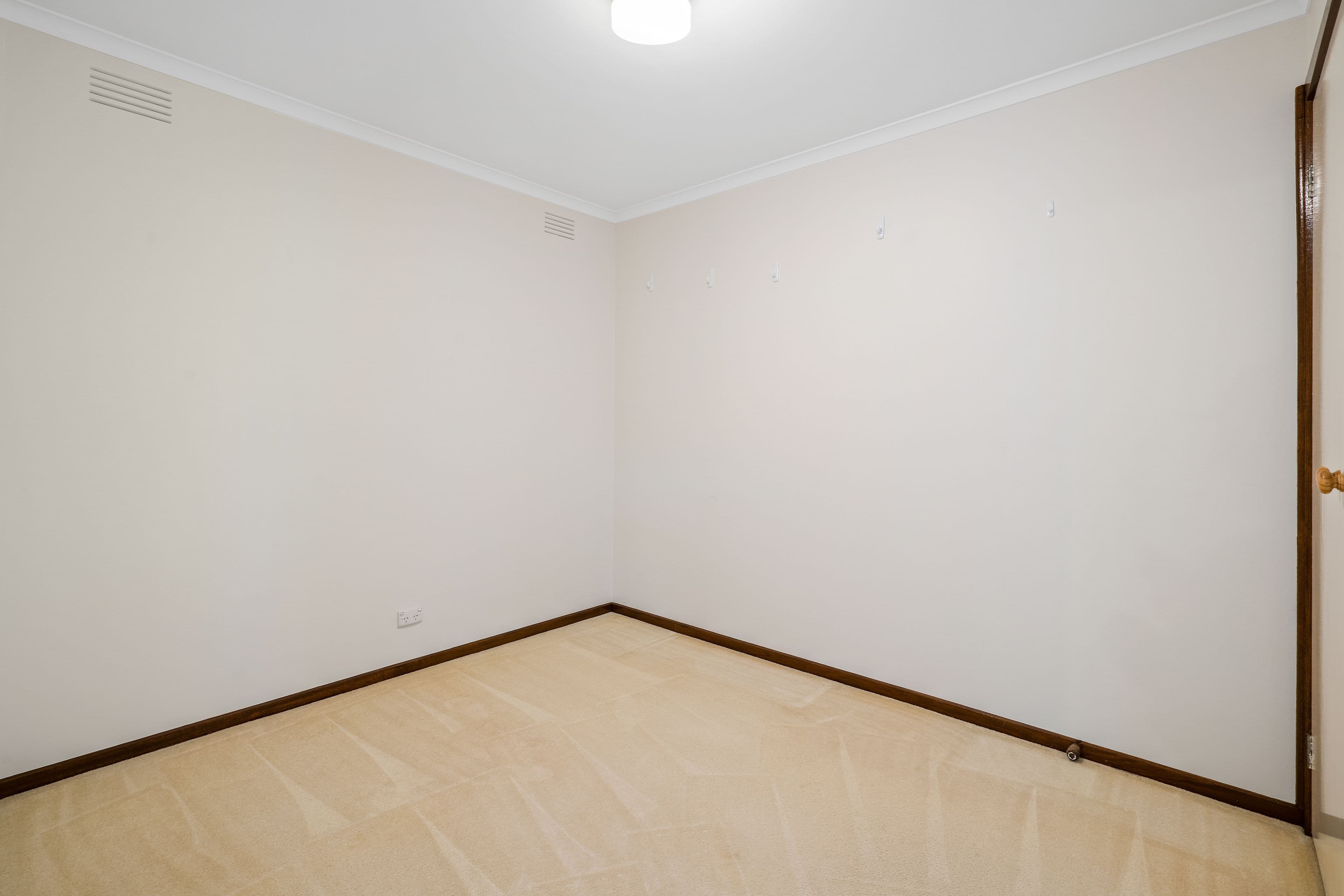 8 Turner Street, Briar Hill VIC 3088, Briar Hill - Thumbnail 7