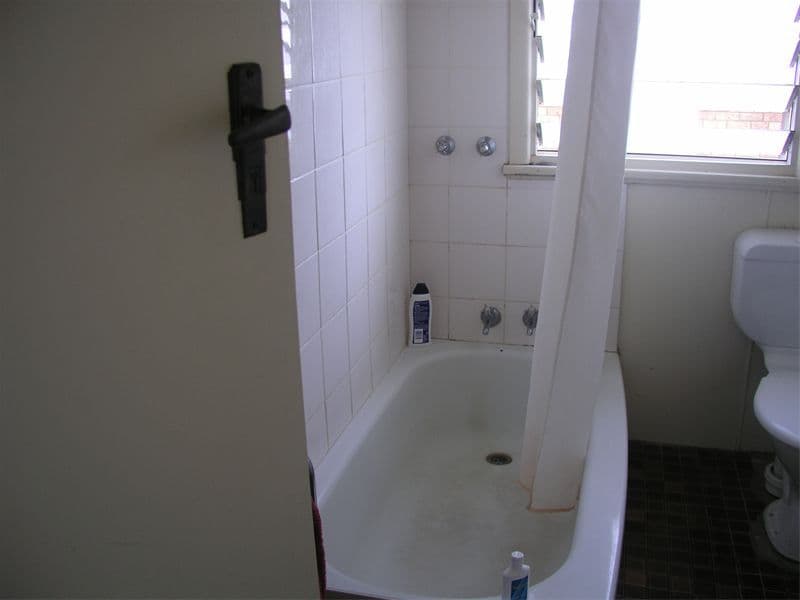 13  Hume Street, PARKES NSW 2870, Parkes - Thumbnail 6