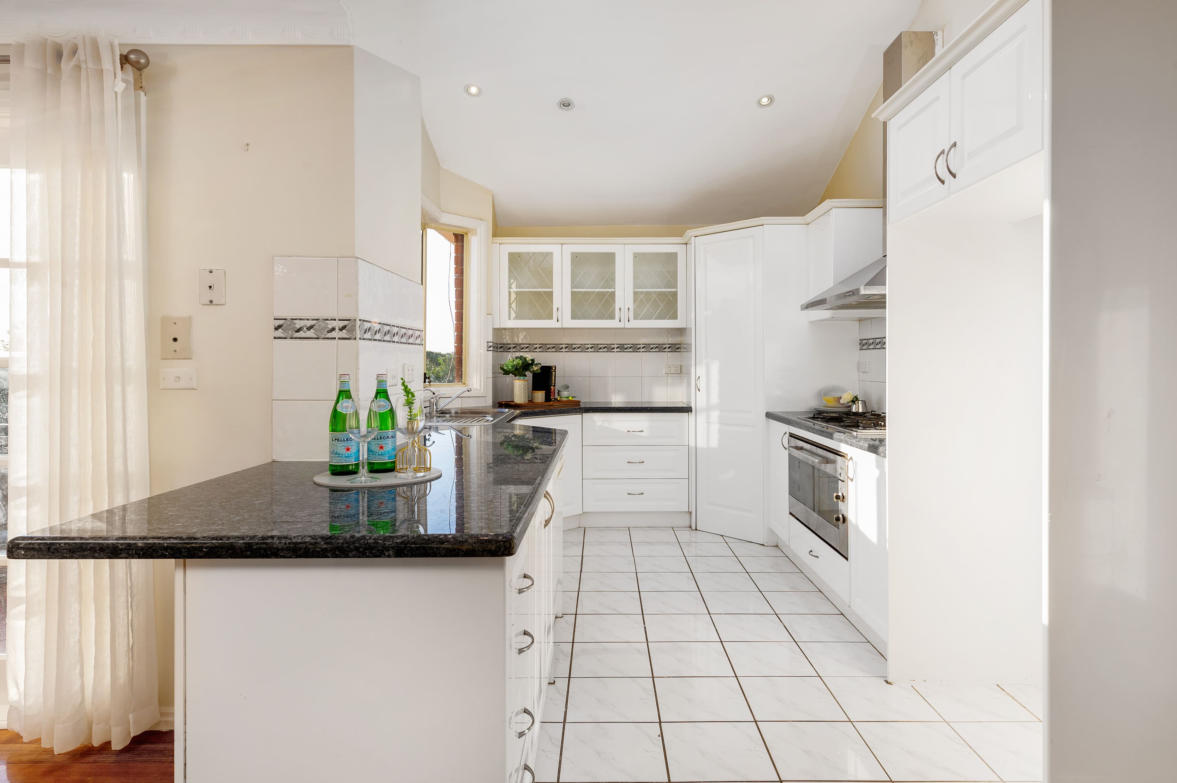 8 Hillcrest Court, Mill Park VIC 3082, Mill Park - Thumbnail 8