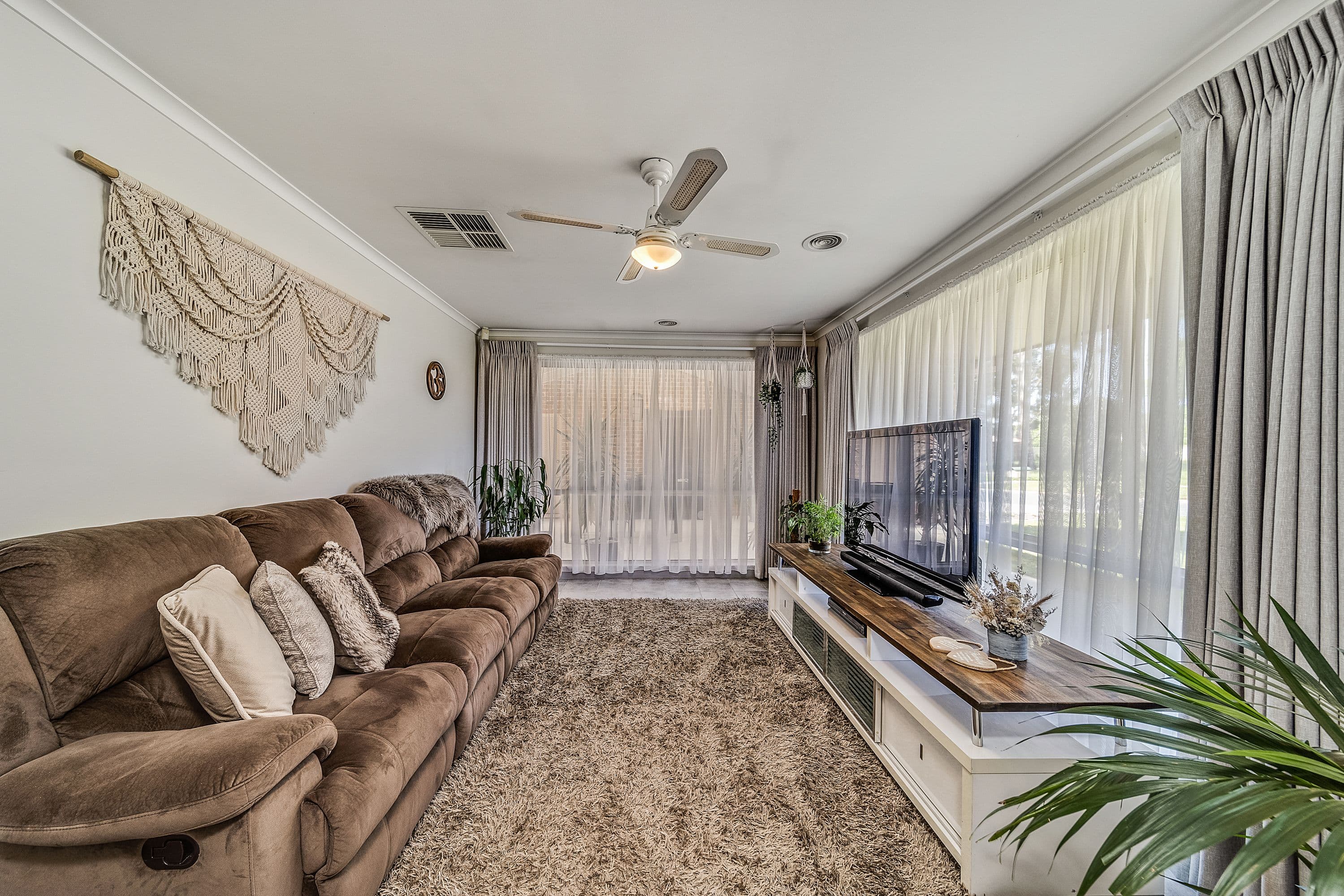 31 Werriwa Crescent, Isabella Plains ACT 2905, Isabella Plains - Thumbnail 3