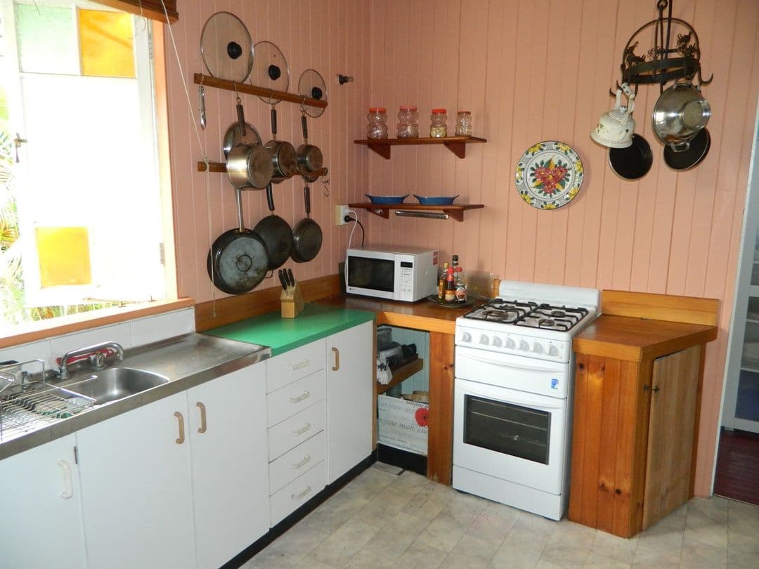 48 Schaefer Street, WEST MACKAY QLD 4740, West Mackay - Thumbnail 3
