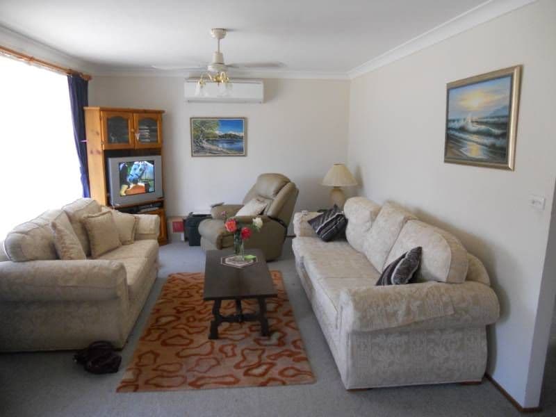 8 Lake Street, WYEE POINT NSW 2259, Wyee Point - Thumbnail 2