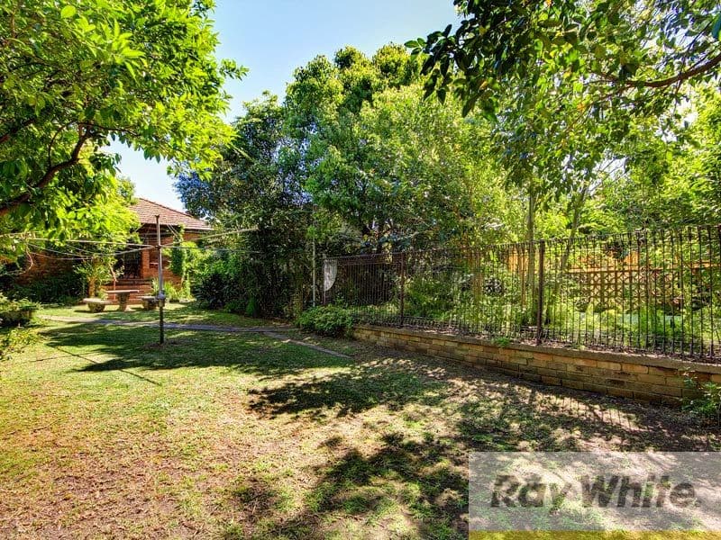 60 Mimosa Street, BEXLEY NSW 2207, Bexley - Thumbnail 7