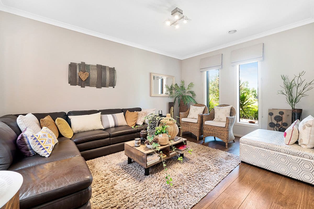 12 Nokota Lane, Clyde North VIC 3978, Clyde North - Thumbnail 3