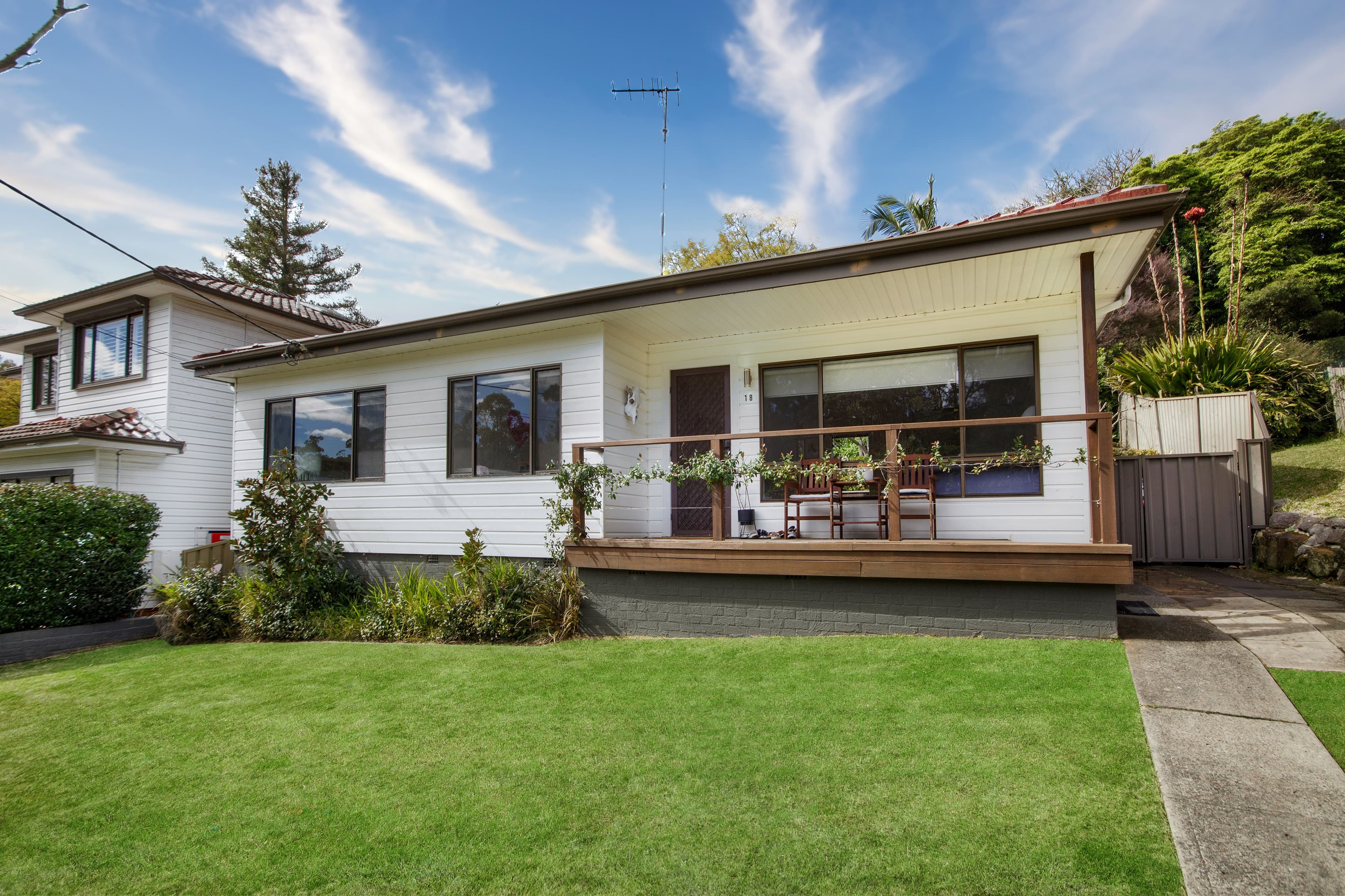18 Tobruk Avenue, Engadine NSW 2233, Engadine - Image 1