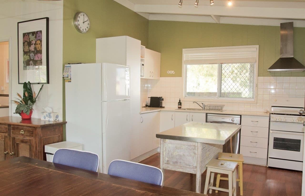 9 O'NEIL Street, Lancelin WA 6044, Lancelin - Thumbnail 2