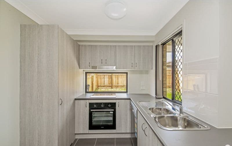 112 Kerry Street, Marsden QLD 4132, Marsden - Thumbnail 2