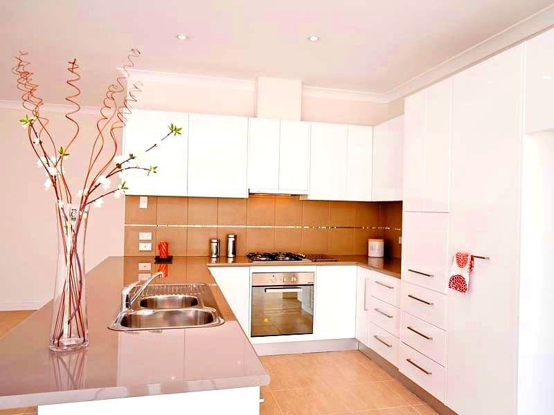 2/13 Hyssop Place, Springfield Lakes, QLD, 4300, Springfield Lakes - Thumbnail 3