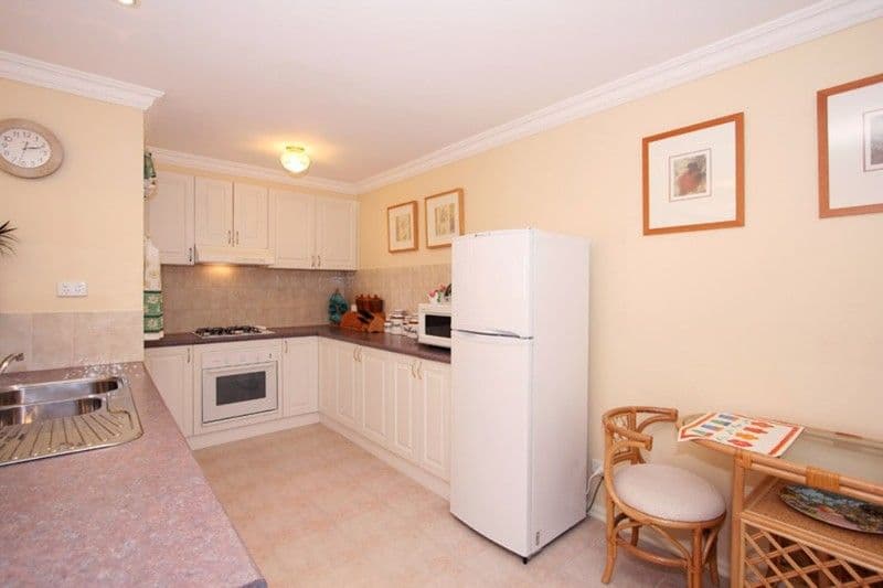 24 Highland Crescent, MOOROOLBARK VIC 3138, Mooroolbark - Thumbnail 8