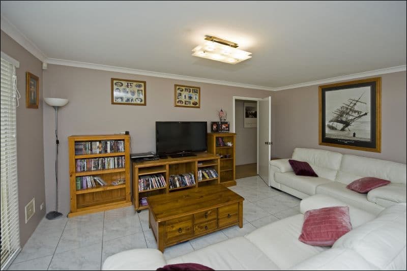 6 Roosevelt Place, REDCLIFFE WA 6104, Redcliffe - Thumbnail 4
