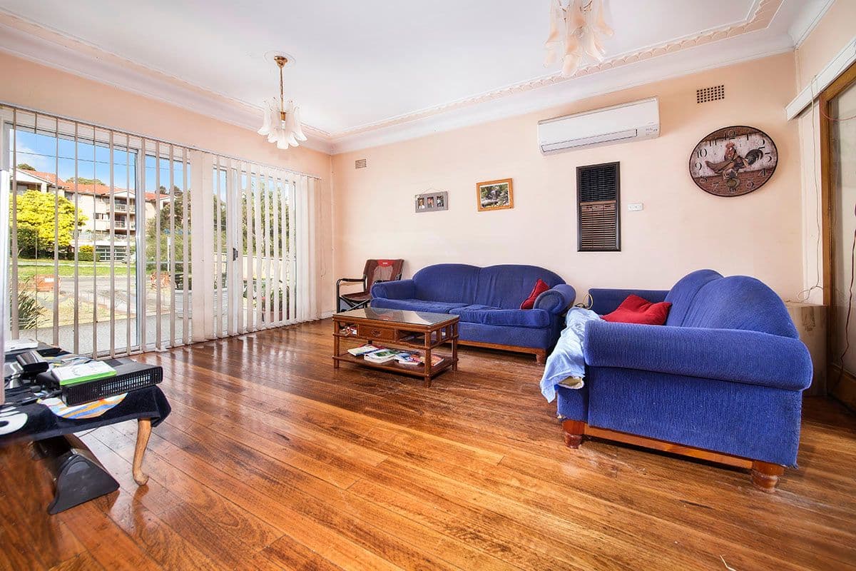 35 Leonay Street, Sutherland NSW 2232, Sutherland - Thumbnail 3