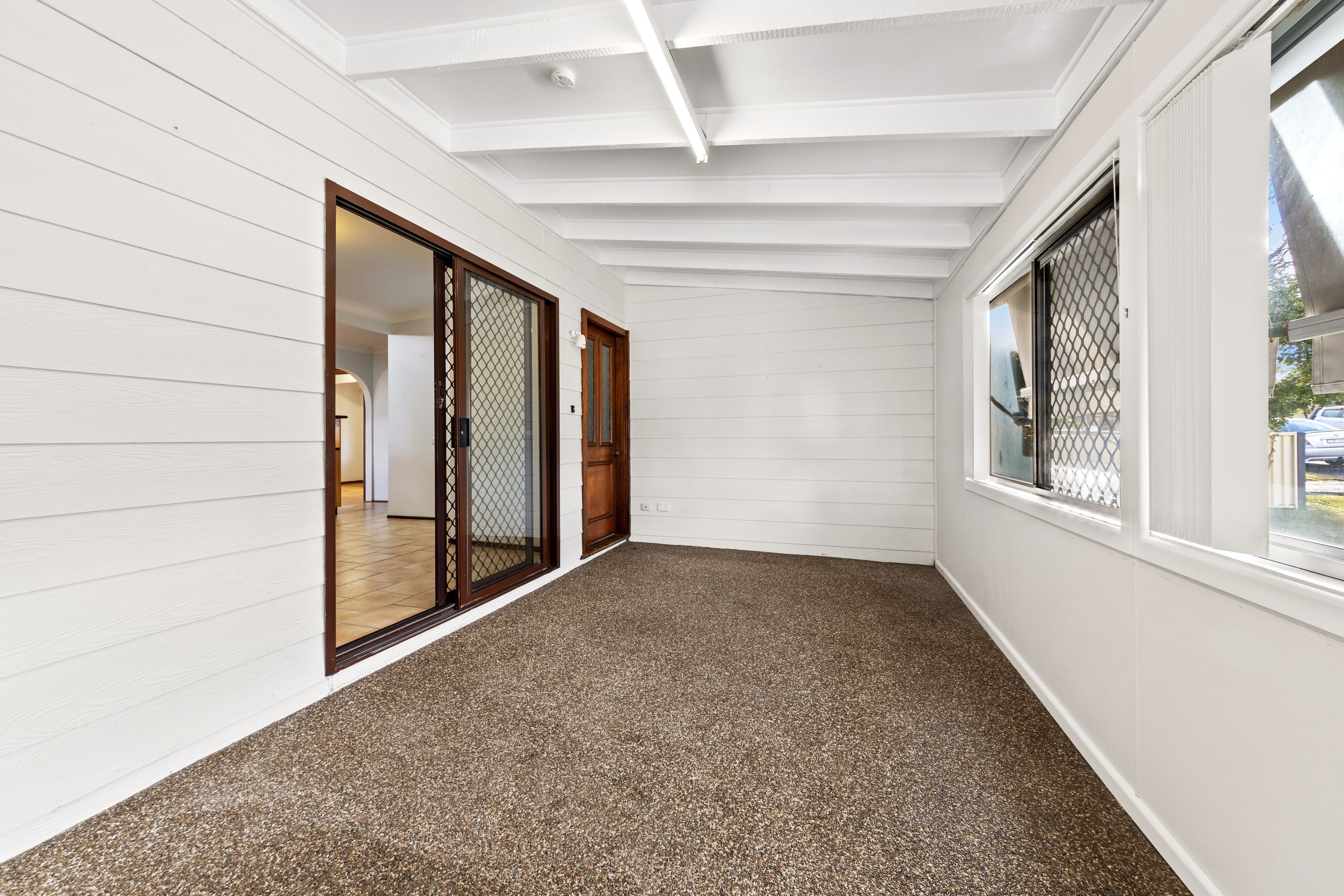 42 Spring Valley Avenue, Gorokan NSW 2263, Gorokan - Thumbnail 5