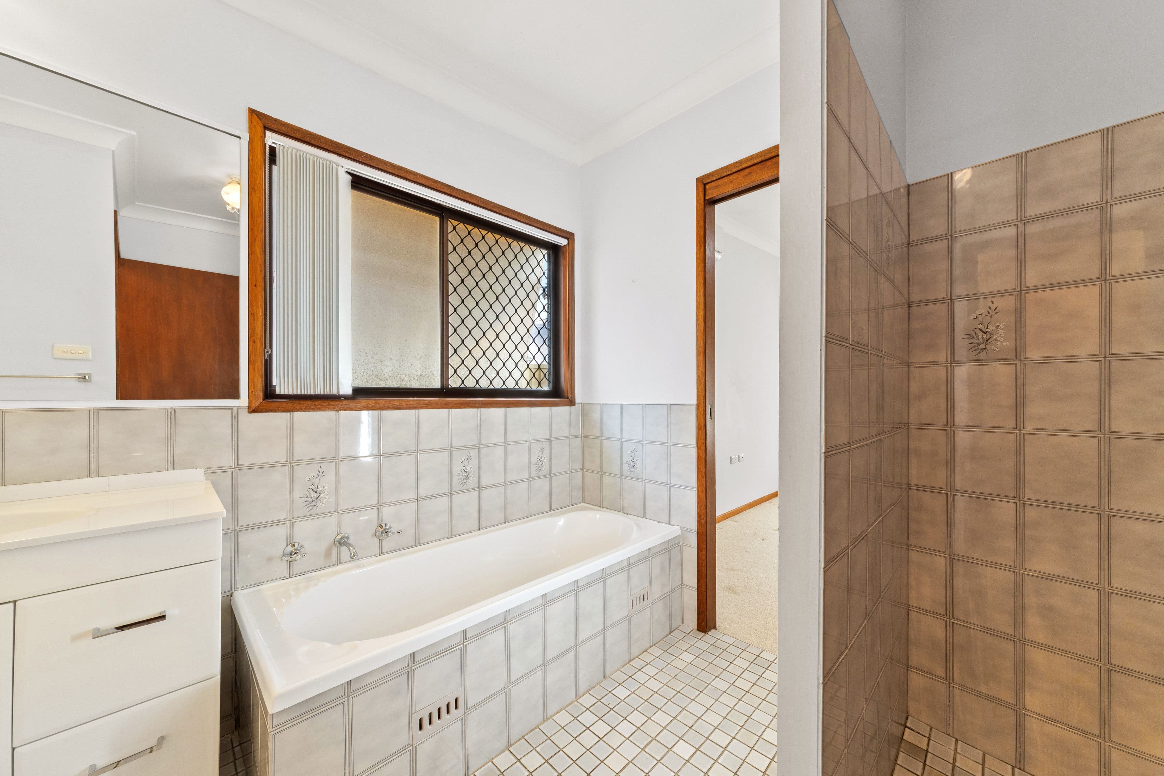 42 Spring Valley Avenue, Gorokan NSW 2263, Gorokan - Thumbnail 8