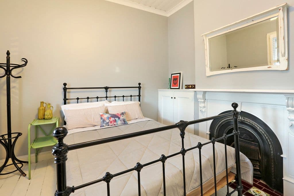 14 Breakwater Road, East Geelong VIC 3219, East Geelong - Thumbnail 3