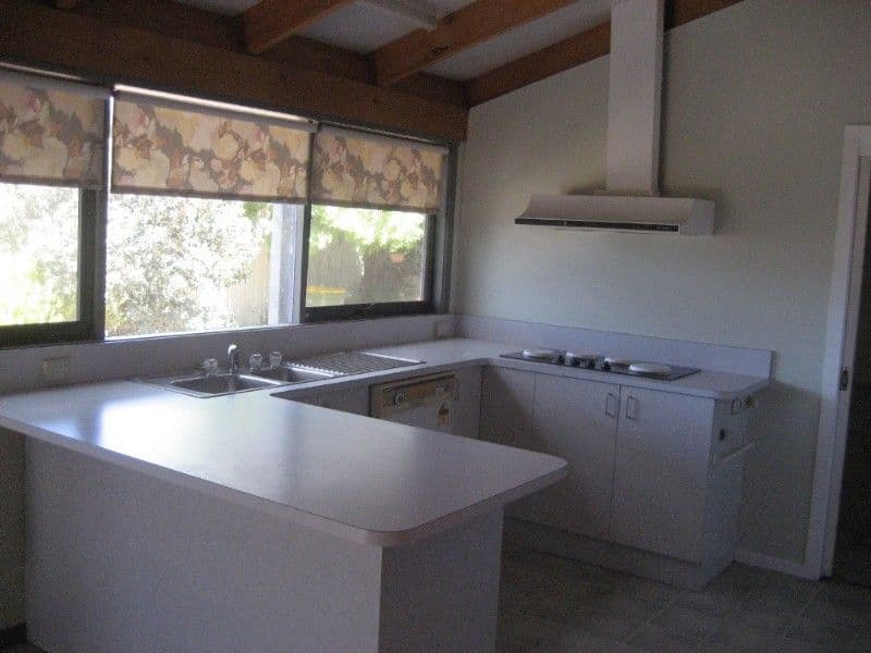 57 Northcote Street, ROCHESTER VIC 3561, Rochester - Thumbnail 4