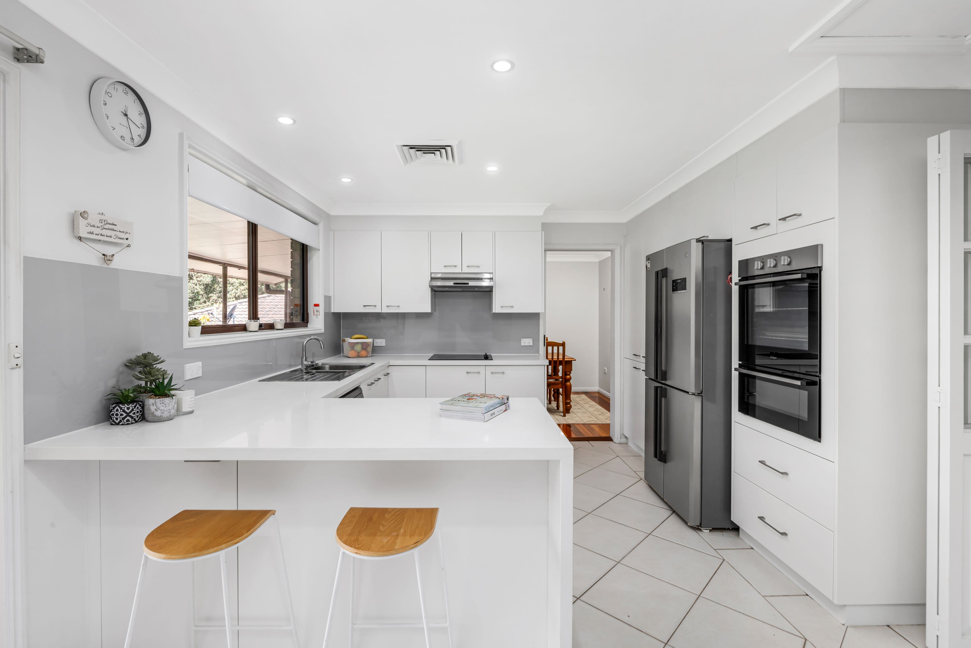8 Manuka Avenue, Baulkham Hills NSW 2153, Baulkham Hills - Thumbnail 3