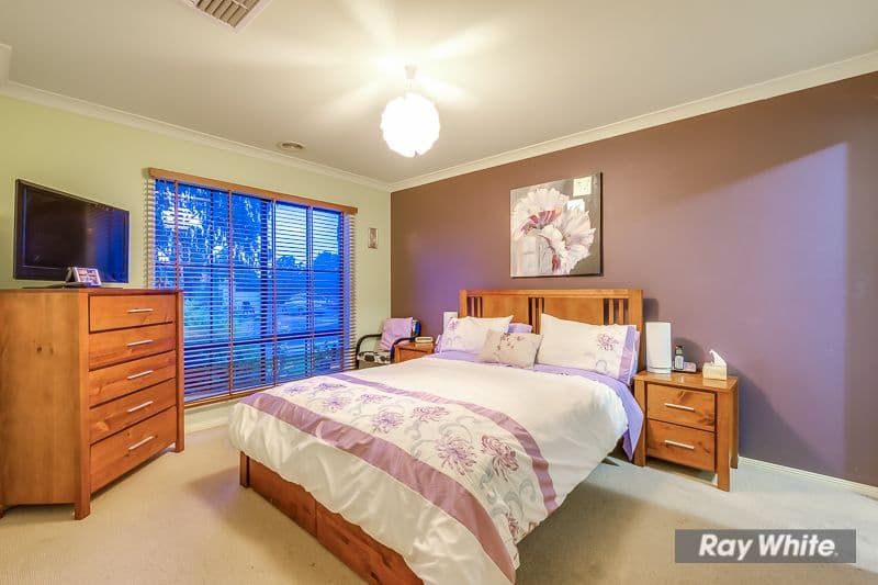 19 Ellesmere Way, Truganina VIC 3029, Truganina - Thumbnail 4