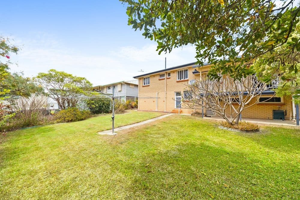 81 Mawson Street, Stafford Heights QLD 4053, Stafford Heights - Thumbnail 3