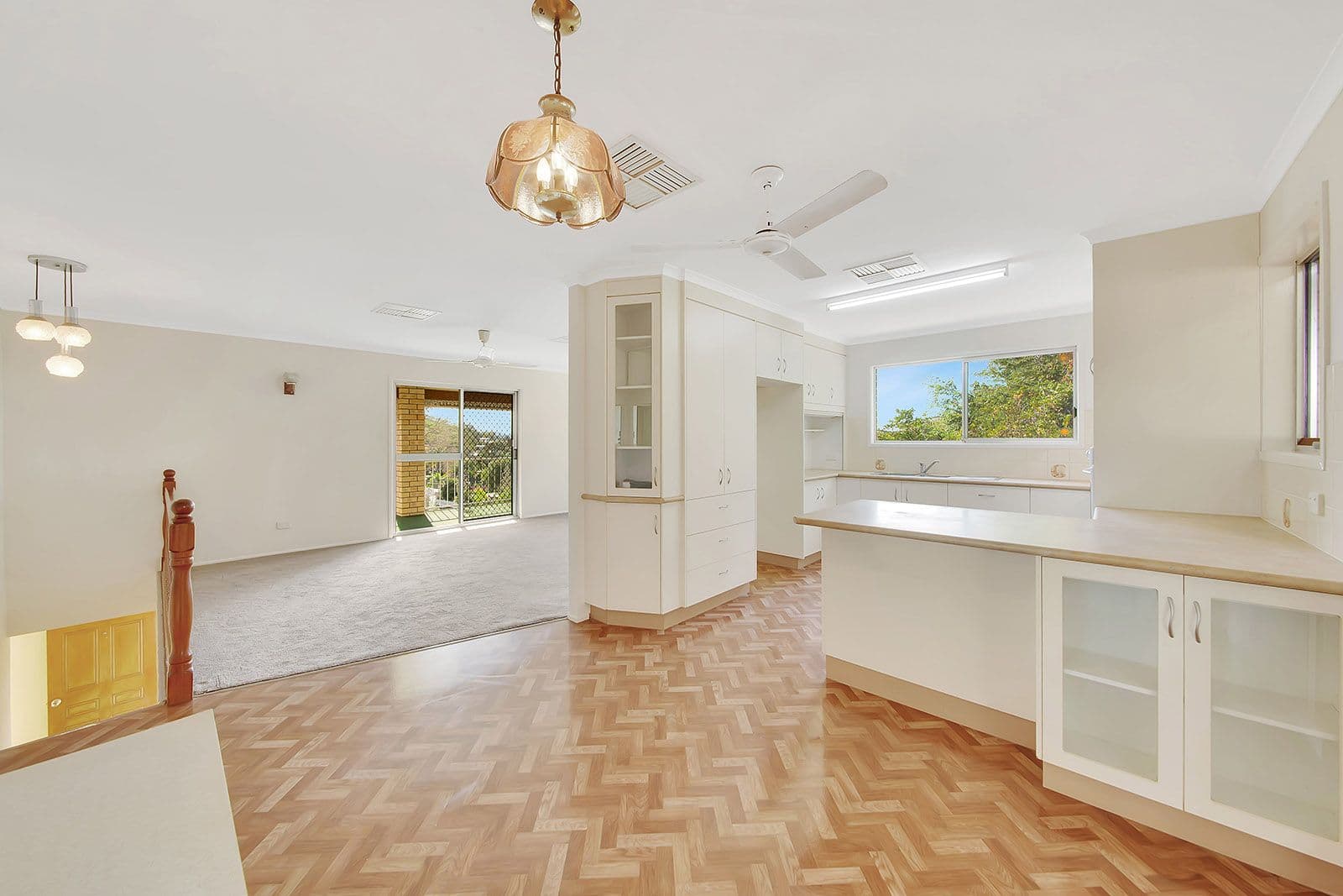 16 Ward Close, South Gladstone QLD 4680, South Gladstone - Thumbnail 3
