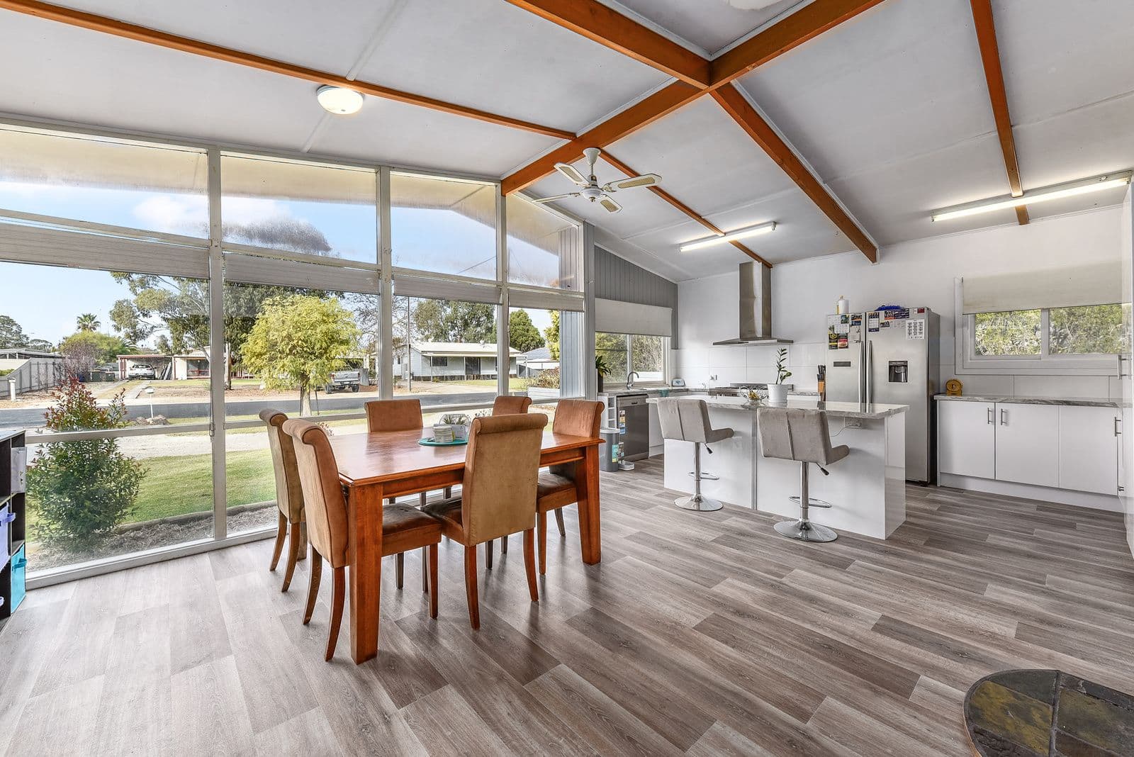 19 Salom Street, Bordertown SA 5268, Bordertown - Thumbnail 2