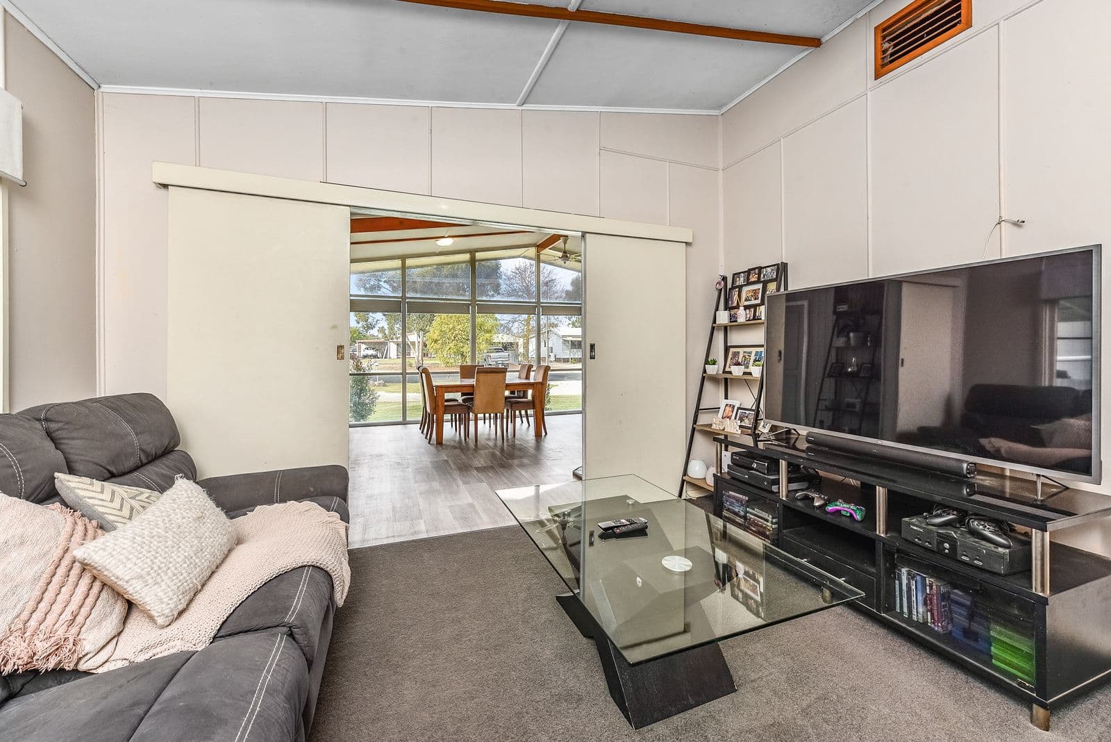 19 Salom Street, Bordertown SA 5268, Bordertown - Thumbnail 6