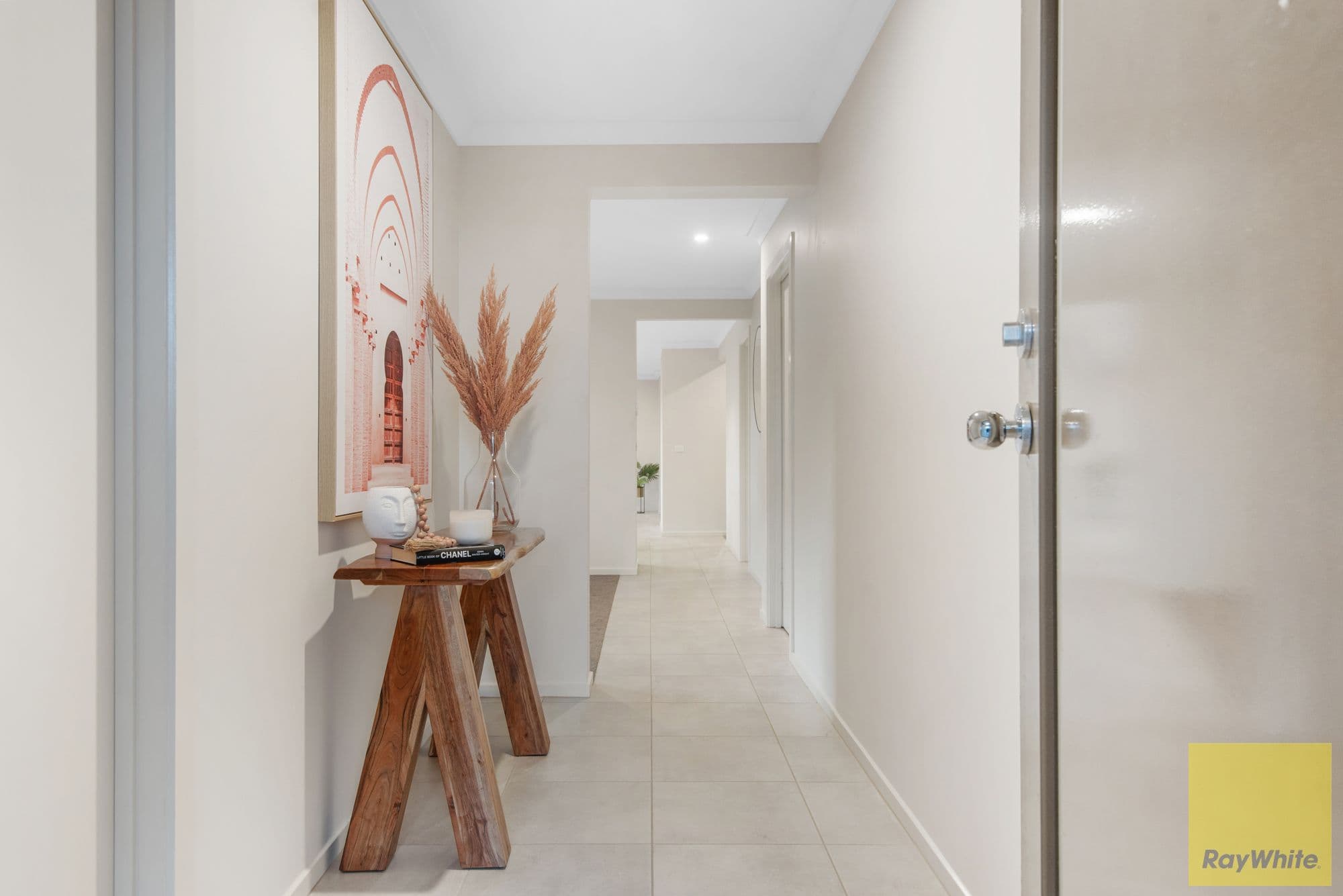 32 Yang Road, Mambourin VIC 3024, Mambourin - Thumbnail 2