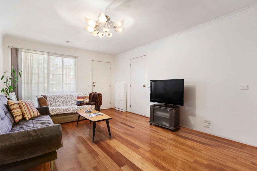 19 Crown Close, Oakleigh East VIC 3166, Oakleigh East - Thumbnail 2