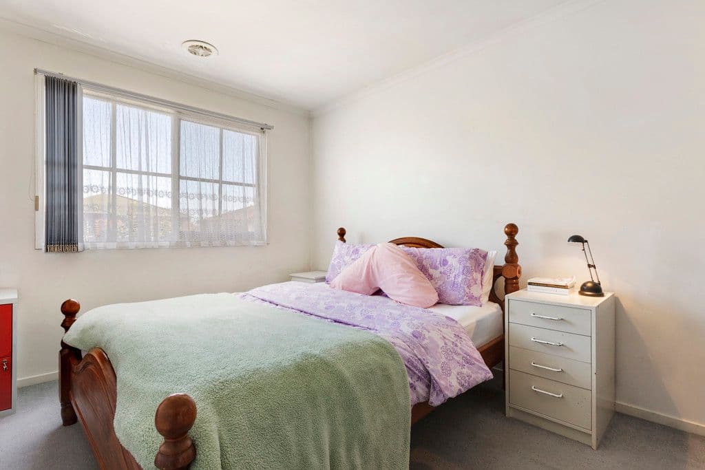 19 Crown Close, Oakleigh East VIC 3166, Oakleigh East - Thumbnail 4