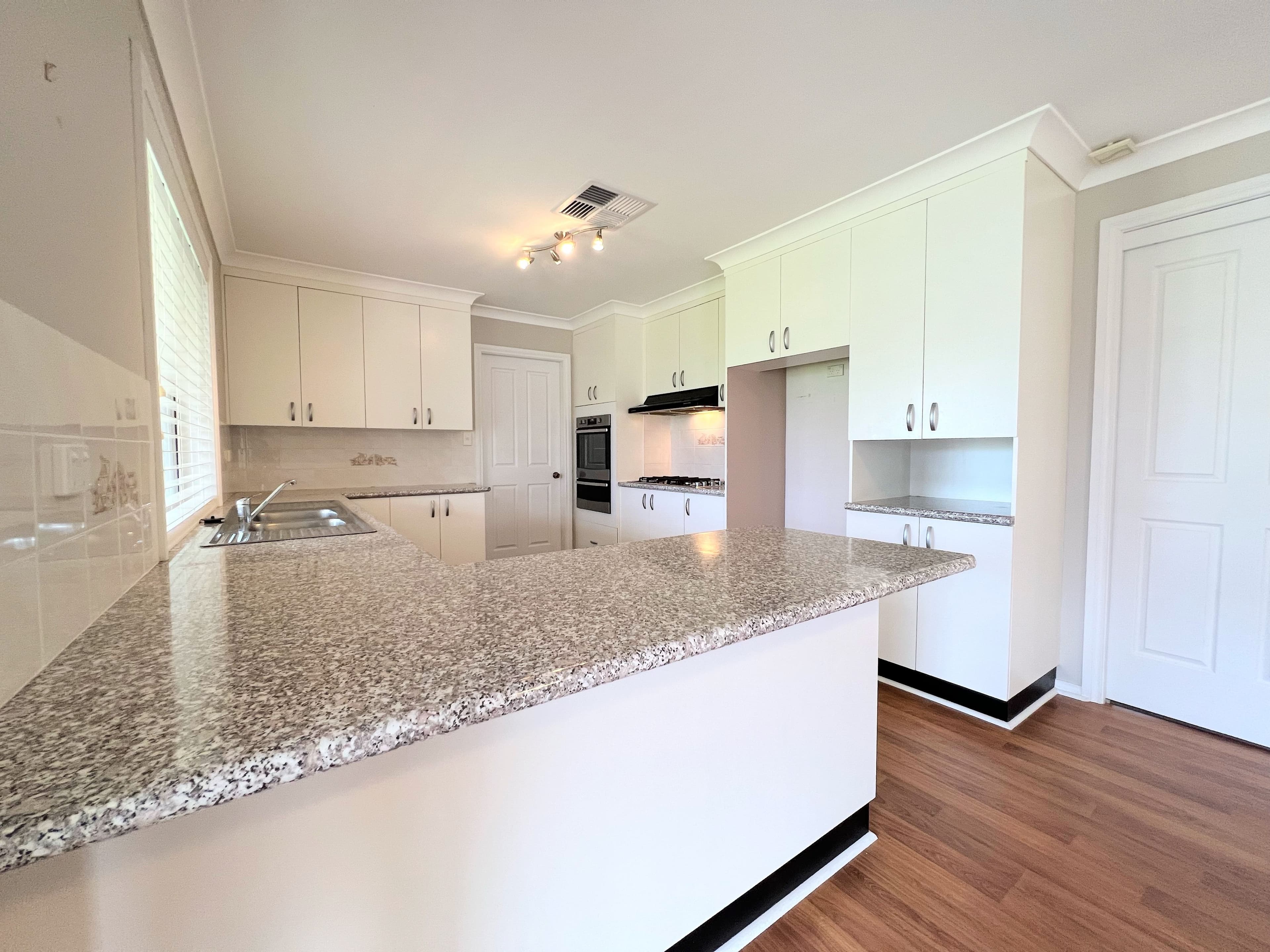 14 Christina Close, Parkes NSW 2870, Parkes - Thumbnail 2