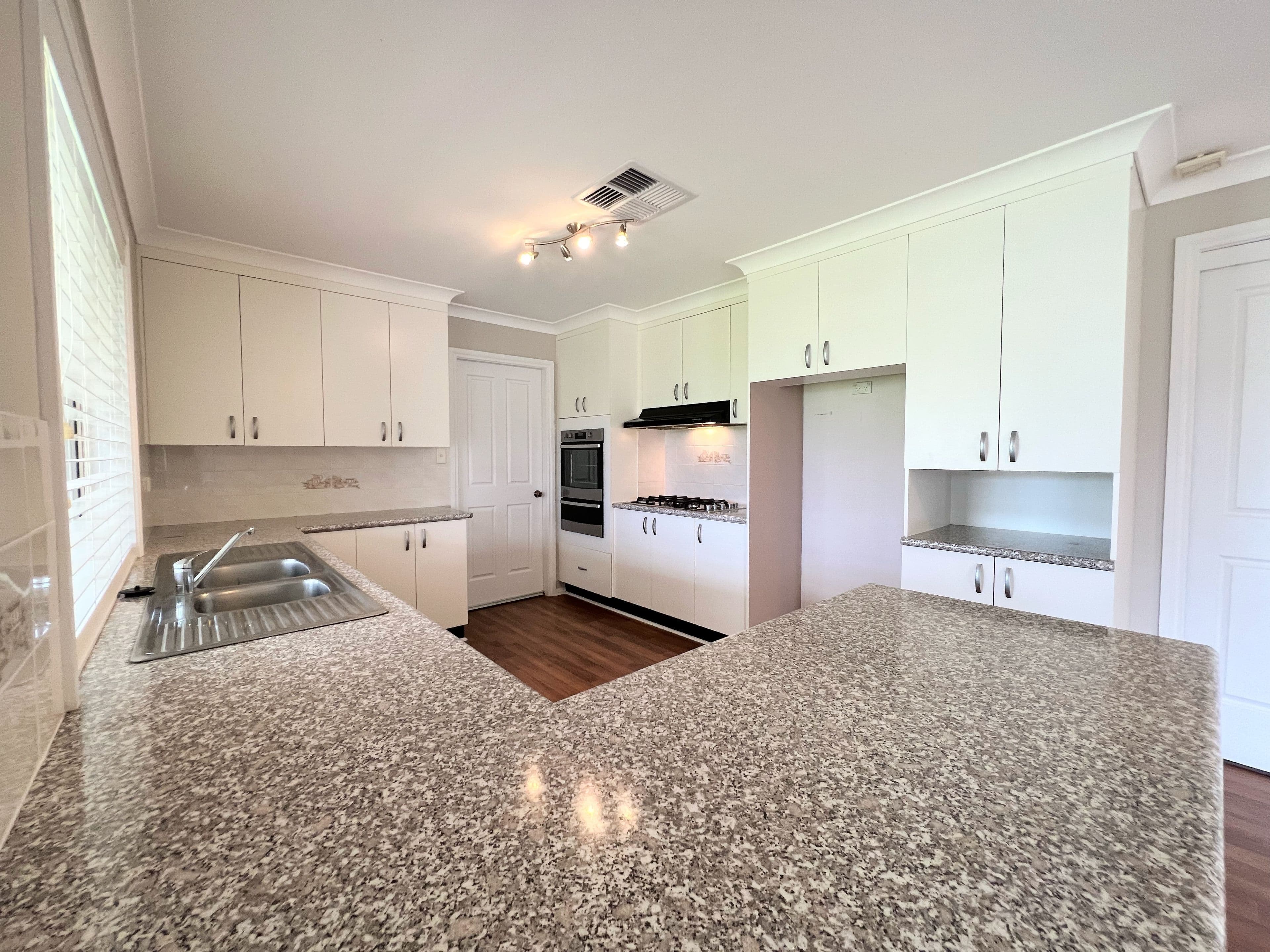 14 Christina Close, Parkes NSW 2870, Parkes - Thumbnail 7