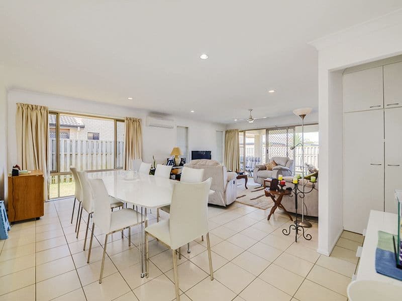 15 Winzear Drive, KALLANGUR QLD 4503, Kallangur - Thumbnail 2