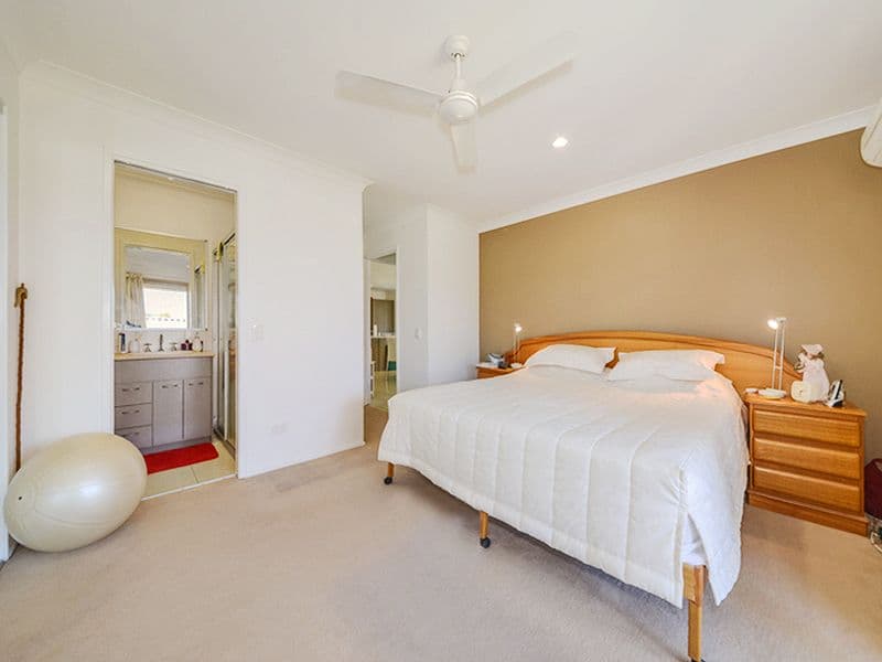 15 Winzear Drive, KALLANGUR QLD 4503, Kallangur - Thumbnail 5