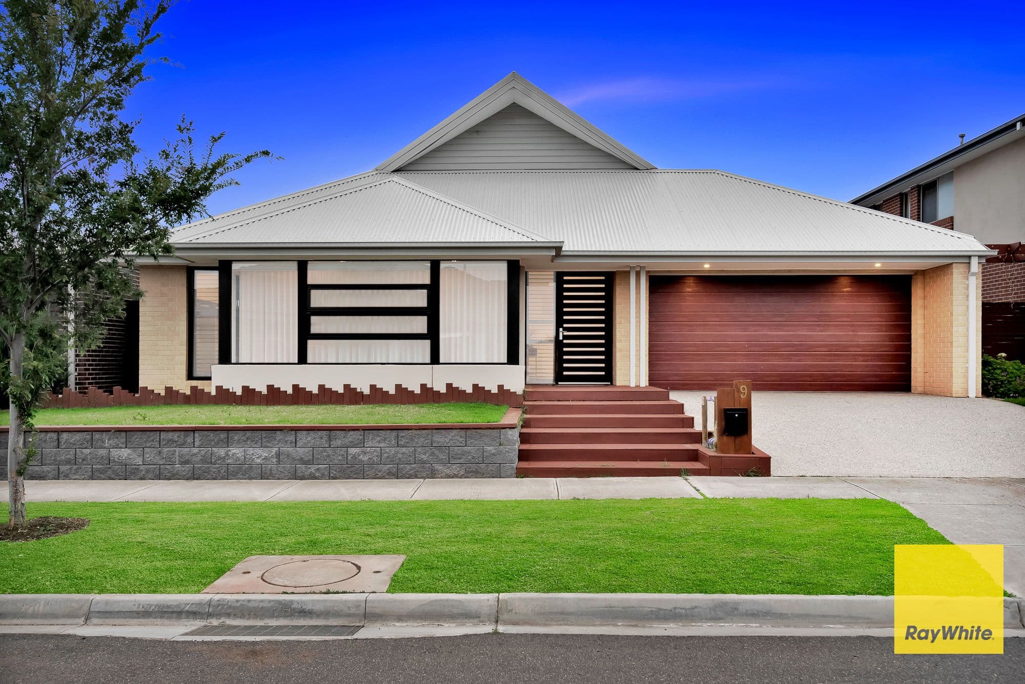 9 Brodrick Way, Truganina VIC 3029, Truganina - Image 1