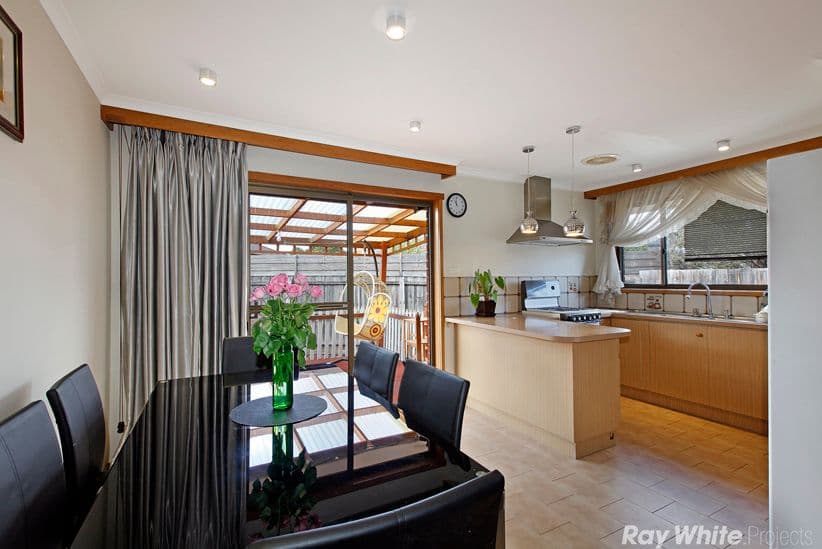 25 Pickett Street, Reservoir VIC 3073, Reservoir - Thumbnail 2
