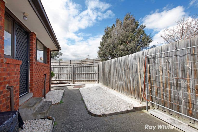 25 Pickett Street, Reservoir VIC 3073, Reservoir - Thumbnail 8