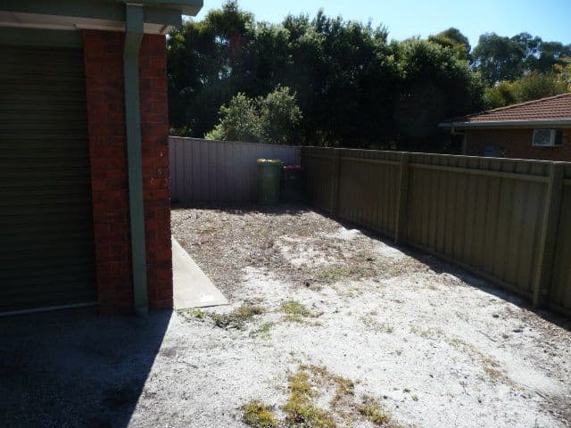 8 McEwen Crescent, WODONGA VIC 3690, West Wodonga - Thumbnail 4