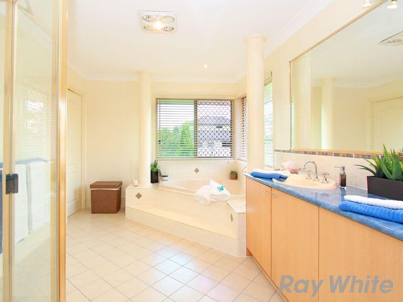 20 Tayla Close, BRIDGEMAN DOWNS QLD 4035, Bridgeman Downs - Thumbnail 8