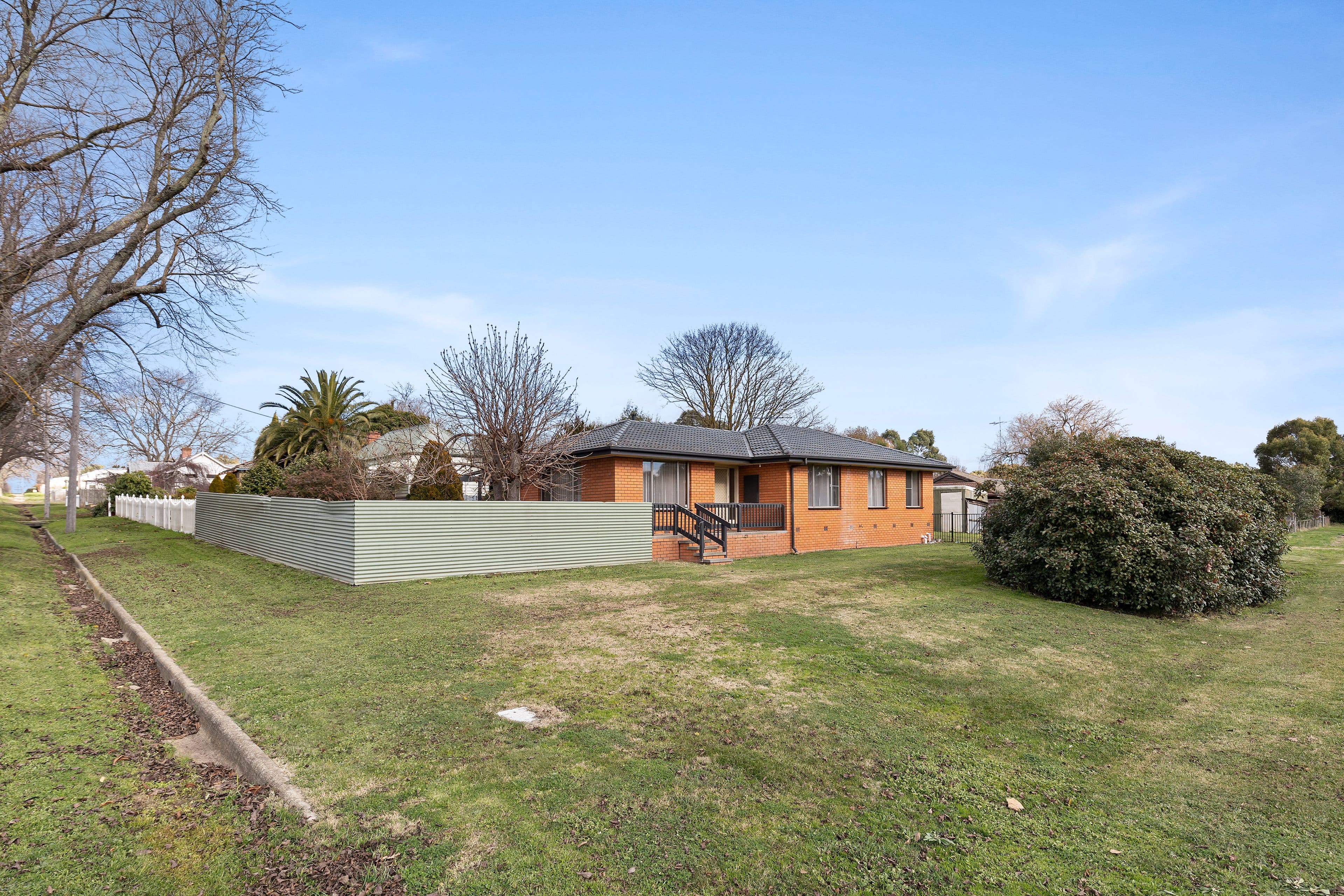 37 Raglan Street, Lancefield VIC 3435, Lancefield - Thumbnail 2