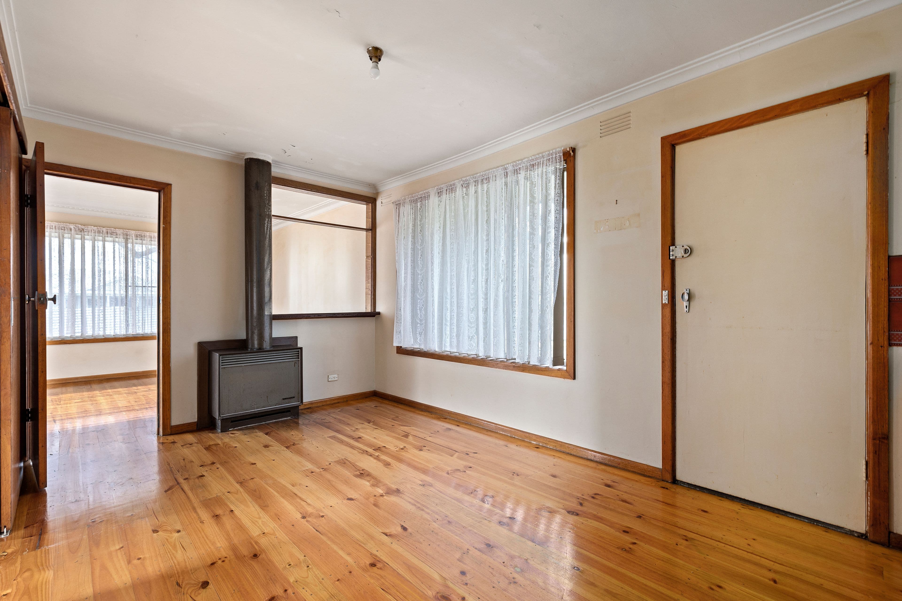 37 Raglan Street, Lancefield VIC 3435, Lancefield - Thumbnail 3